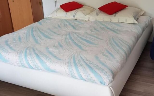 Exclusive Apartment In Villa With Private Garden