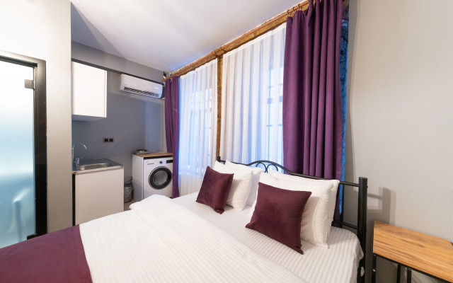 Frame Galata Hotel