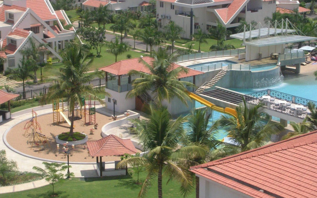 Palm Meadows Resort