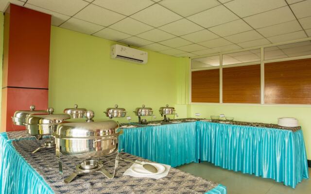 Siddhartha Hotel New Anand