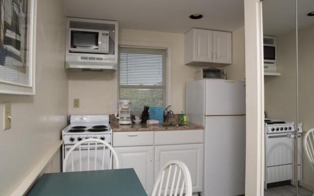 The Corsair & Cross Rip Oceanfront Resort