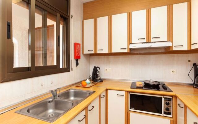 Adelfa apt 6