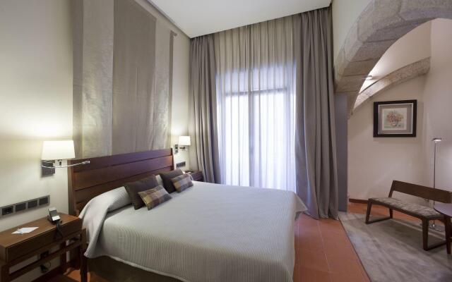 Parador de Cáceres Hotel
