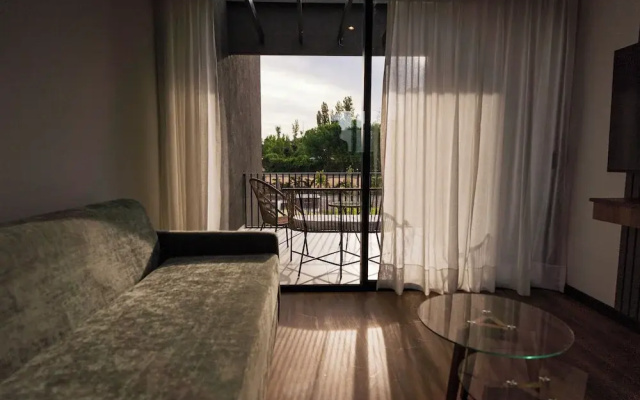 Vistalba Hotel  Aparts & Suites