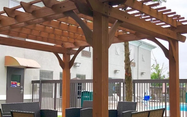 Country Inn & Suites by Radisson, Greenville, NC