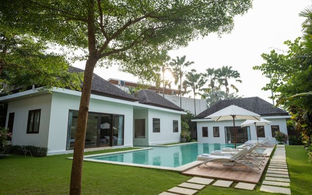 Villa Istana Putih by Nakula