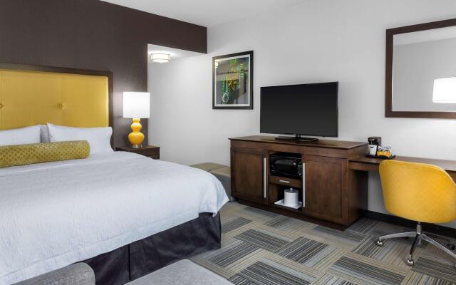 Hampton Inn & Suites Los Angeles/Hollywood