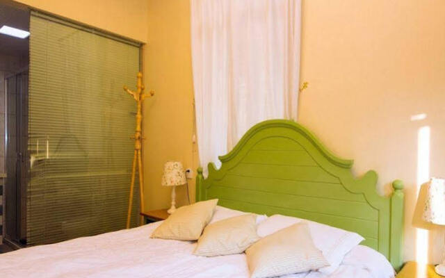 Hangzhou Highland Barley Garden Hostel