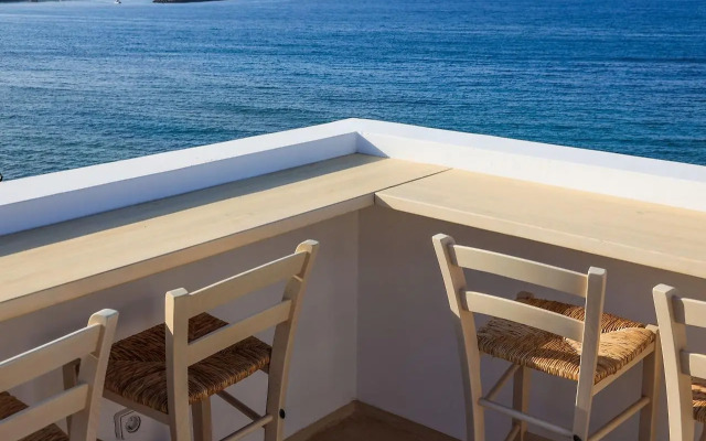 Sea Breeze Hotel