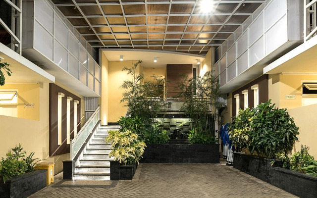 Riverstone Hotel and Cottage