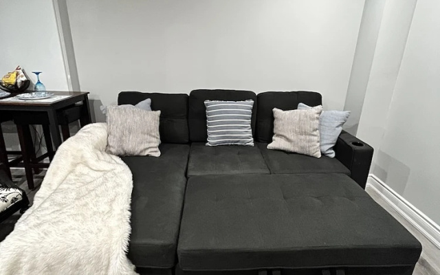 Luxury 2 bedroom 2 full baths rooms