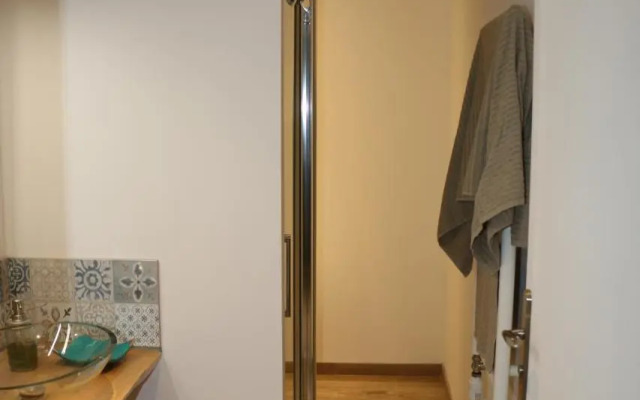 Studio charmant et spacieux au calme