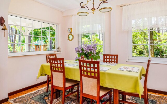 Nice Home in Pobierowo With 4 Bedrooms and Wifi