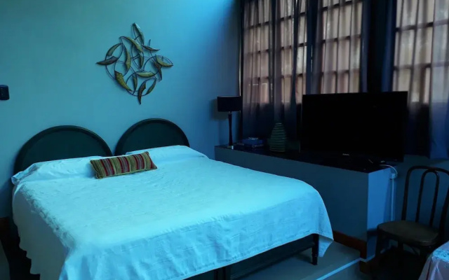 Virgen Del Cerro Apartments