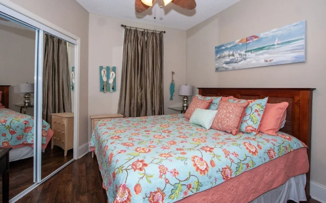 Crb1106 3 Bedroom Condo