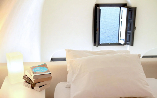 Alafouzou Cave Loft