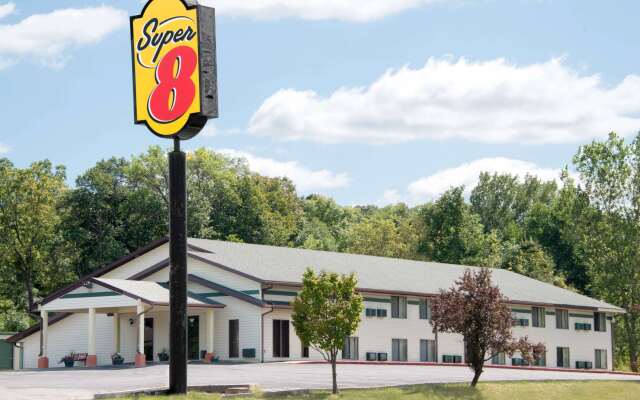 Super 8 by Wyndham Algona