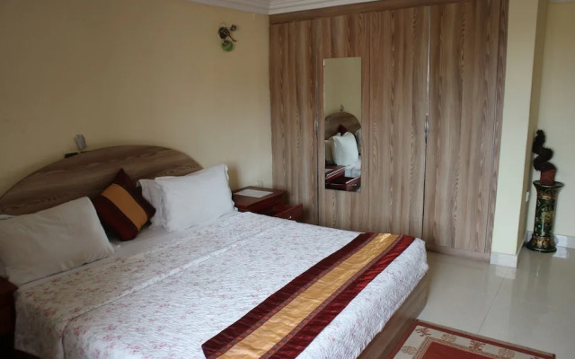 Krisview Hotel
