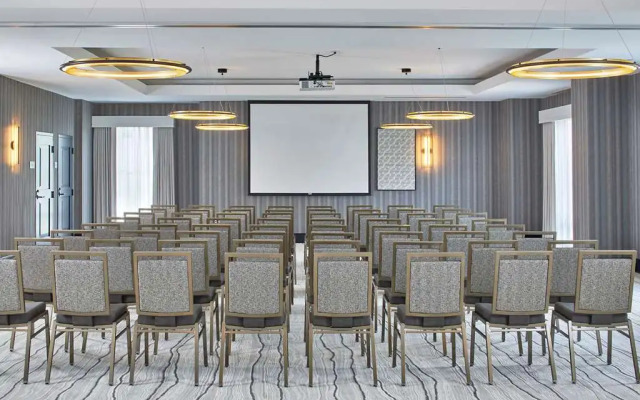 Cumberland House Knoxville, Tapestry Collection by Hilton