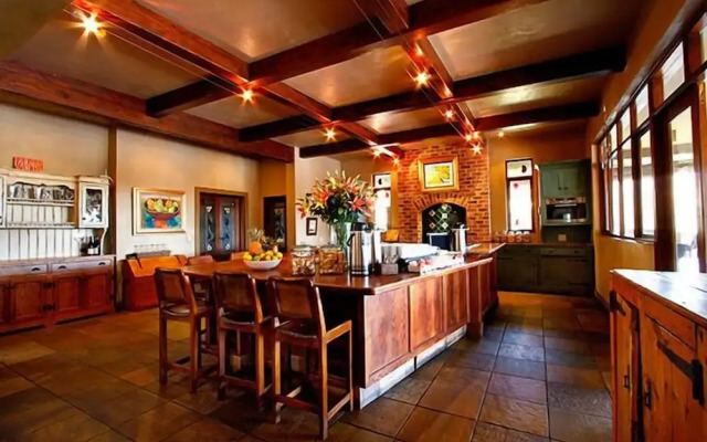Afrique Boutique Hotel Ruimsig