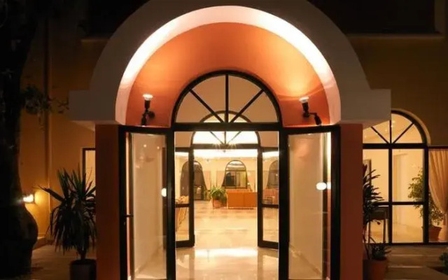 Century Resort Apartments