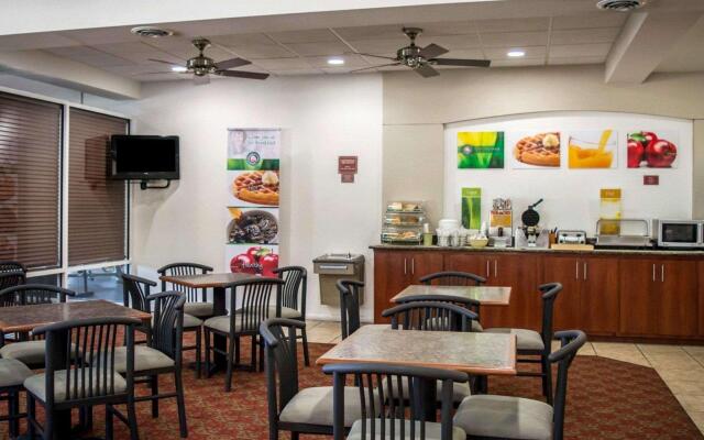 Quality Inn Weeki Wachee