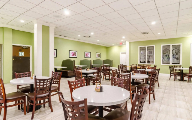 Blue – A Modern Hotel, an Ascend Collection Hotel