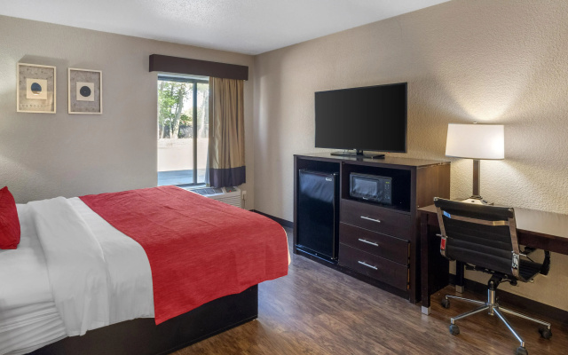 Surestay By Best Western Greenville