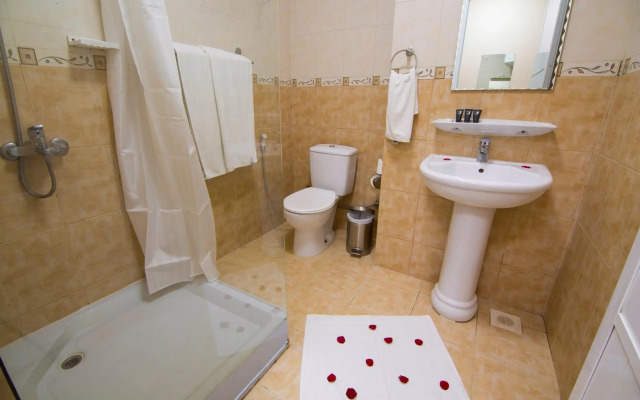 Mutrah Hotel