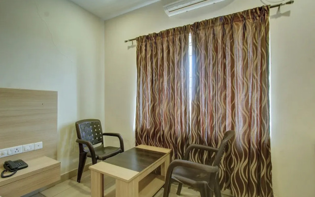 OYO 26739 Arasu Regency