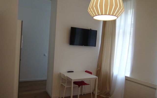 Nationale AppartHotel