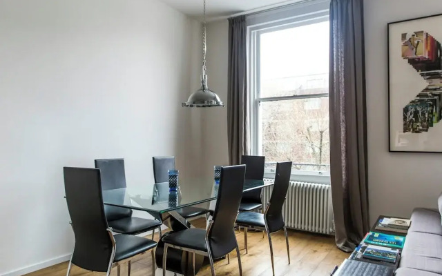 Cromwell Road II by Onefinestay