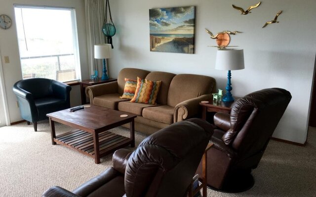 Hi-Tide Ocean Beach Resort