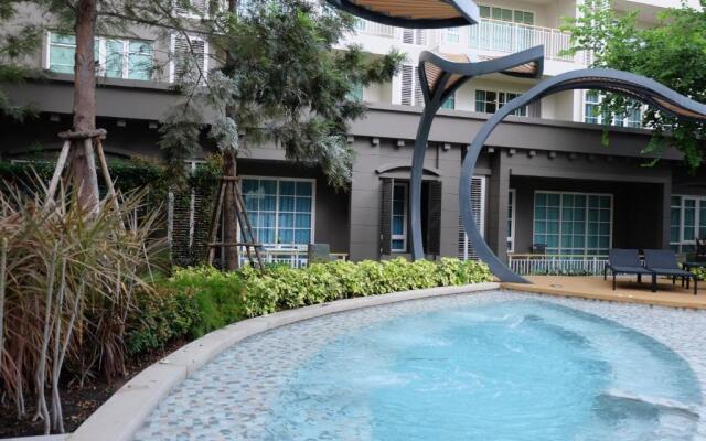 Pool Access 2 Bedrooms Autumn Hua Hin A116