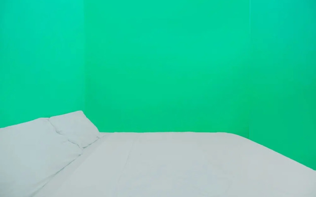 SPOT ON 92186 Penginapan LorraNearPasar Oleh Oleh