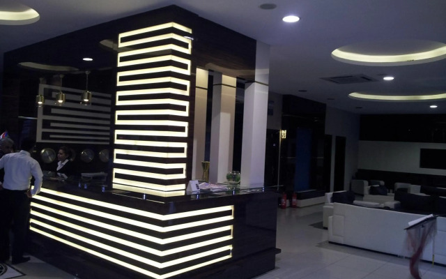 Kar Hotel