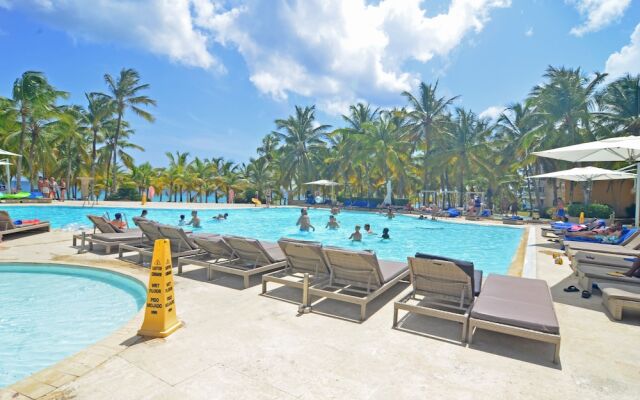 Beach Front Apartment No01