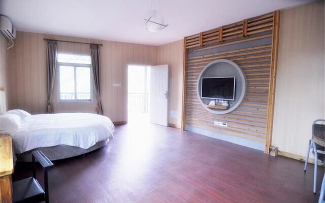 Nest House Hotel