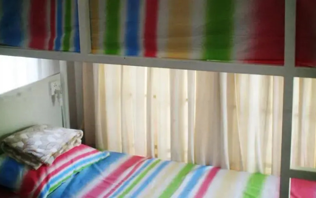 MoMo Hostel