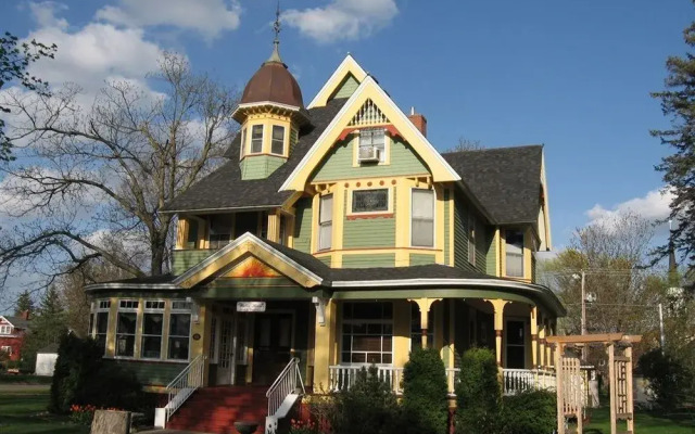 Waller House Inn