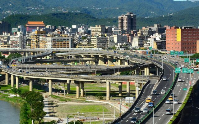 Hotel Riverview Taipei