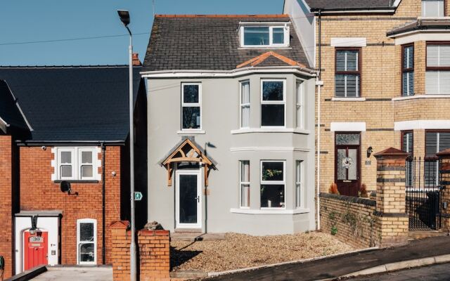 Woodland View Newport - 4 bedroom home