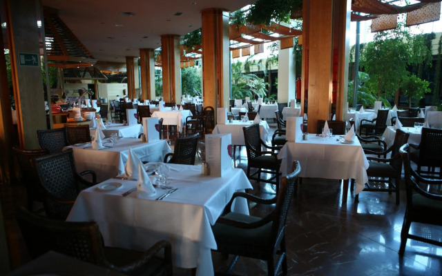 Hotel Beatriz Costa & Spa