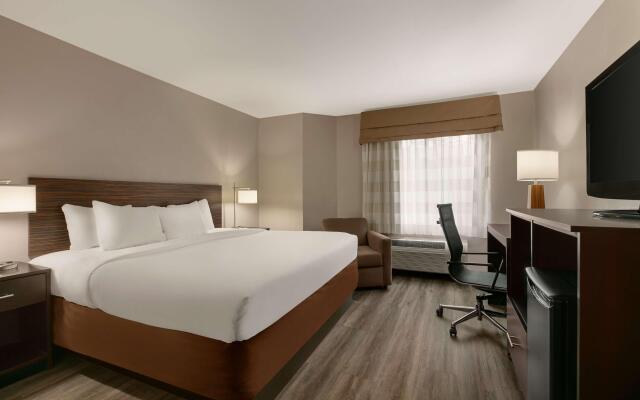 Country Inn & Suites by Radisson, Roanoke Rapids, NC