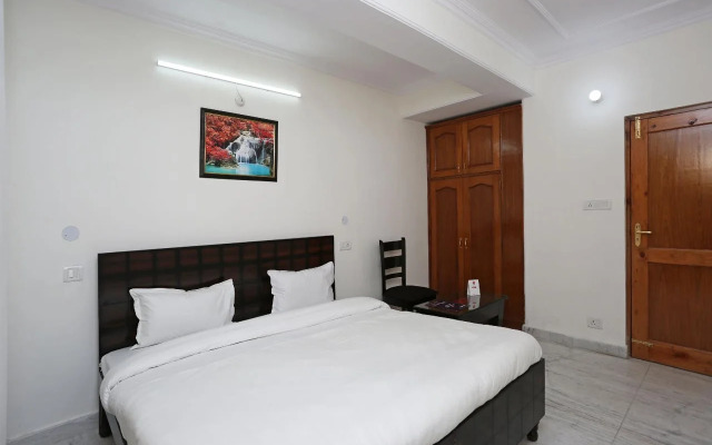 Pinewood Valley by OYO Rooms