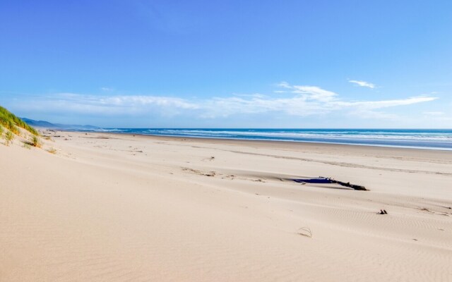 Osborne Beach House (MCA 139)
