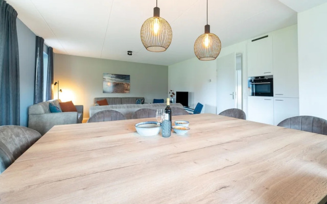 Modern Holiday Home in Scherpenisse With Sauna