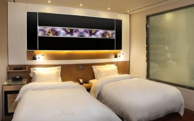 Lavande Hotel Wuhan Huanghelou Branch