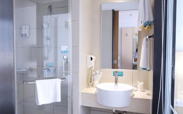 City Comfort Inn Shanglin Longhu Branch