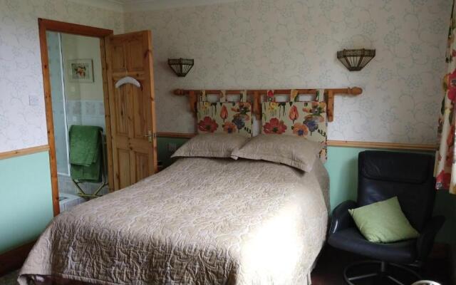 Hollingworth Lake Guest House Room Only Accommodation